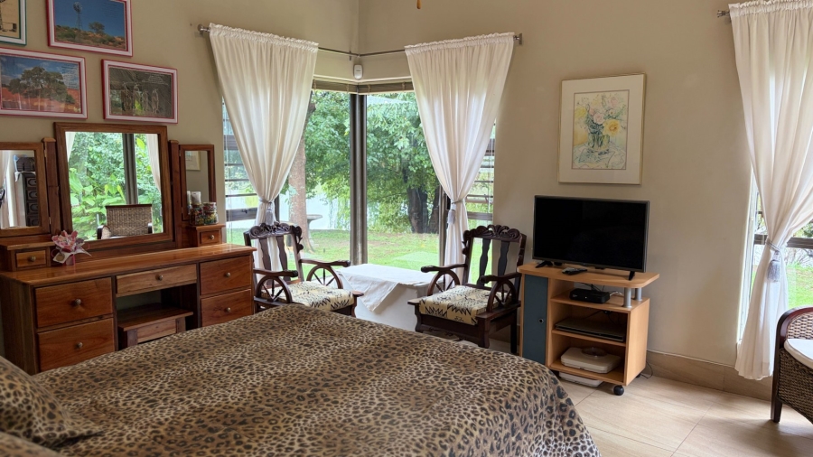 4 Bedroom Property for Sale in Viljoenskroon Rural Free State